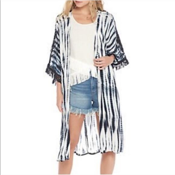 Wonderly Tops - 😎 Wonderly Black and White Tie Dye Embroidered Kimono Medium/Large
